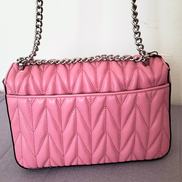 Victoria's Secret Chevron Quilted Chain Strap bag - Picture 3 of 8